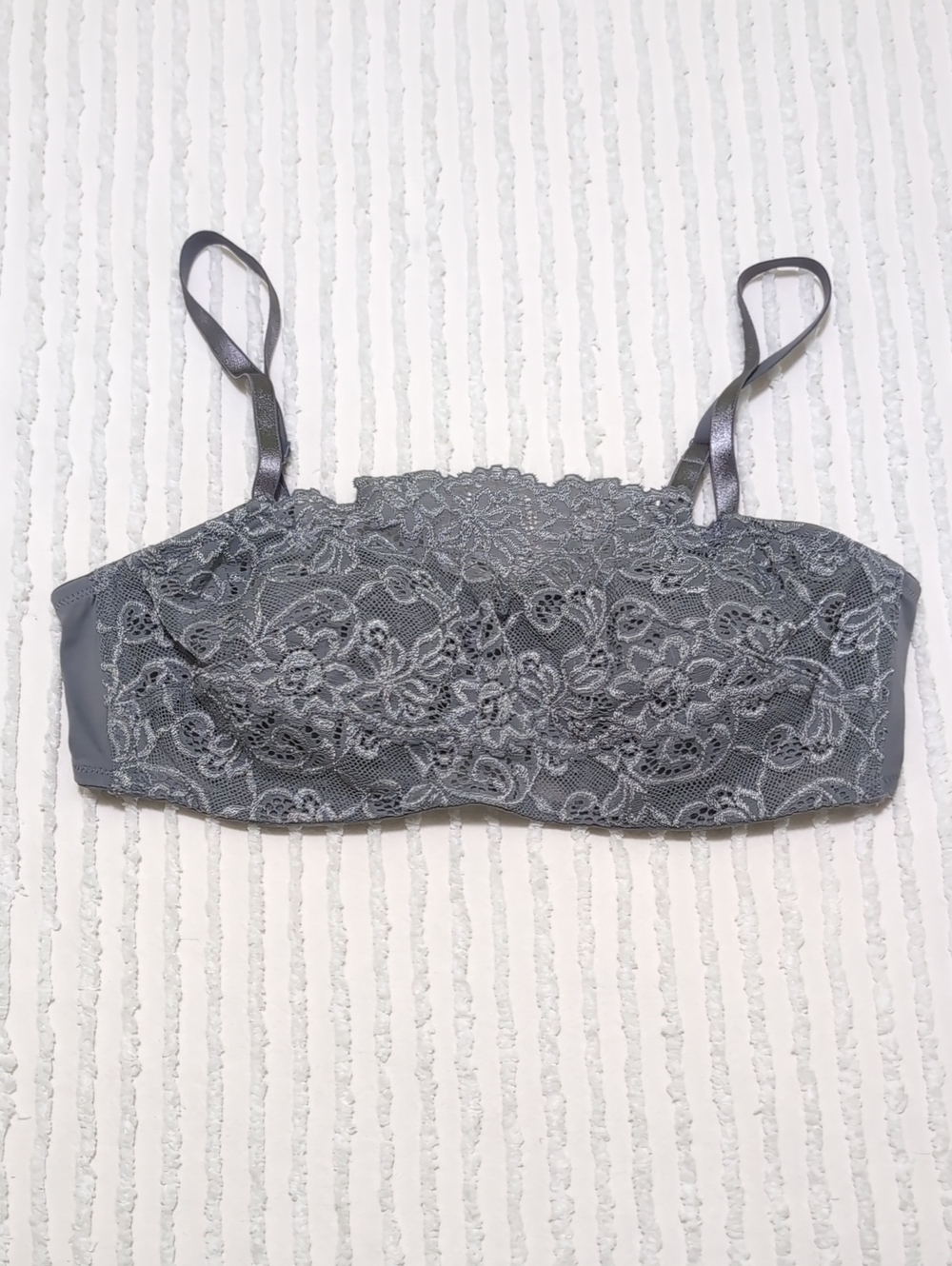 Olga Camisole Bra Size 38C Style 35263 Underwire